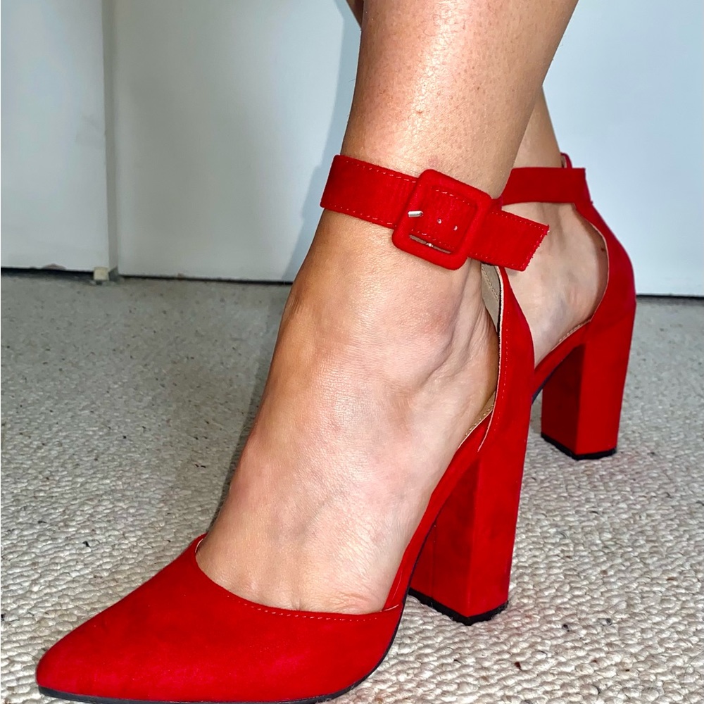 Red heels (perfect condition)